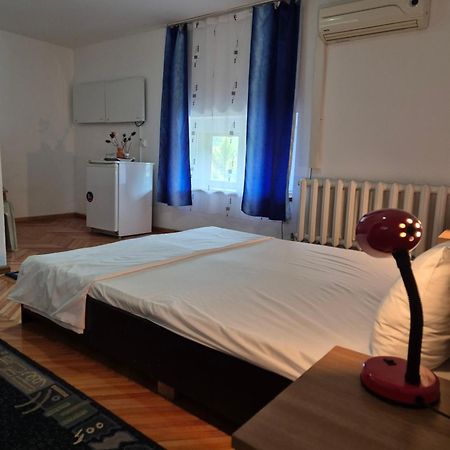 Vila Crinilor Călimăneşti المظهر الخارجي الصورة